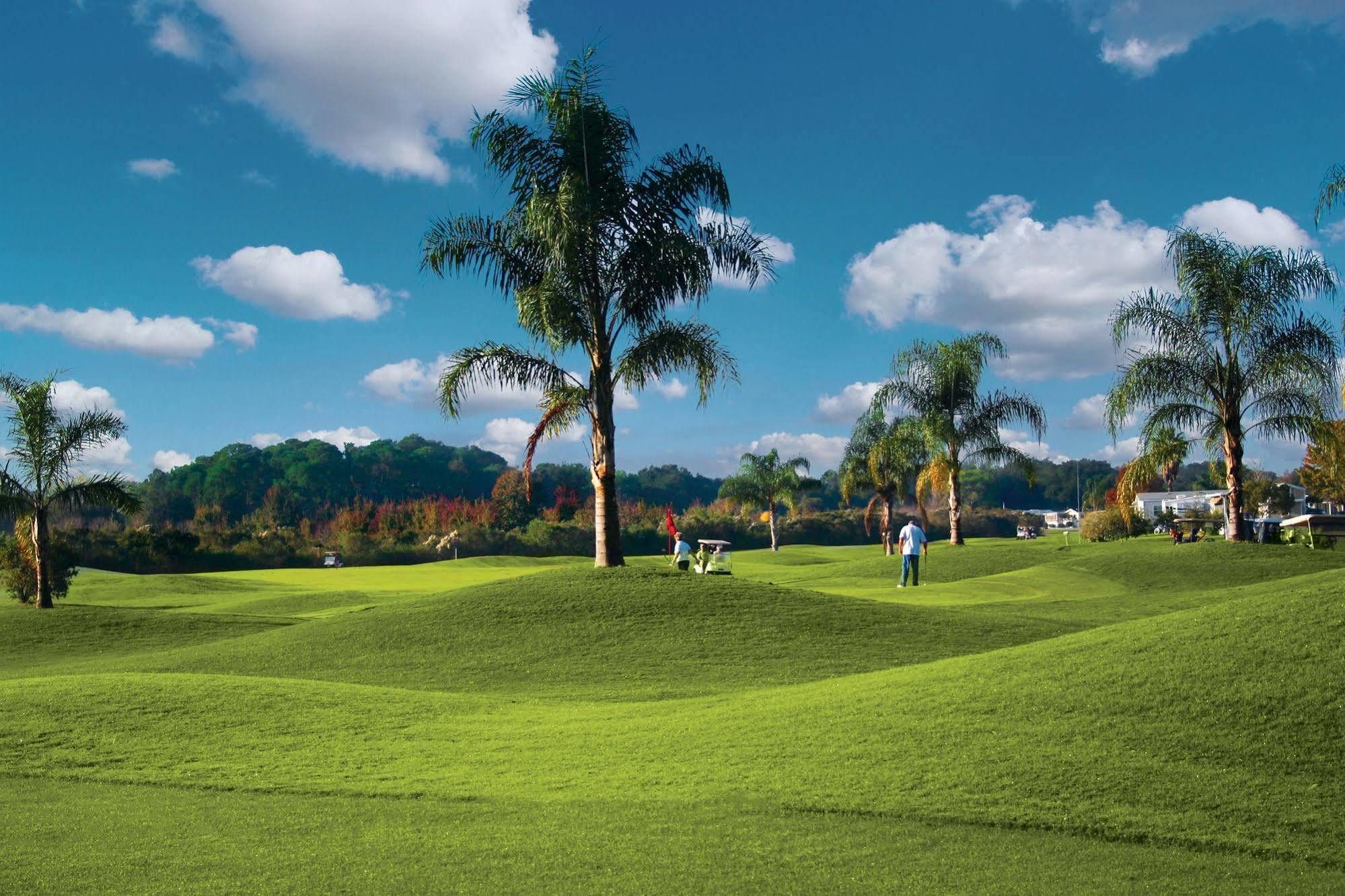 كليرمون Clerbrook Golf & Rv Resort Caravan Park المظهر الخارجي الصورة